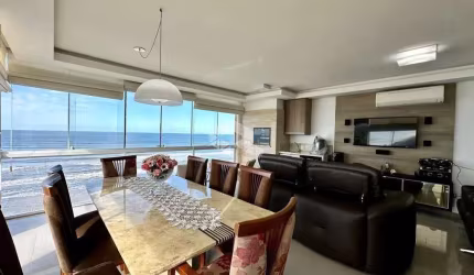 Apartamento na Beira Mar com 3 dormitórios, 135m², centro