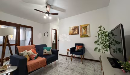 Apartamento para comprar no Centro de Capão da Canoa com 2 quartos