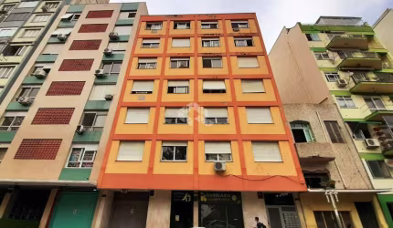 APARTAMENTO À VENDA, LOCALIZADO NA RUA DOS ANDRADAS, BAIRRO CENTRO