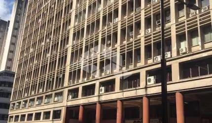 Conjunto Comercial 55,36m², Centro Histórico
