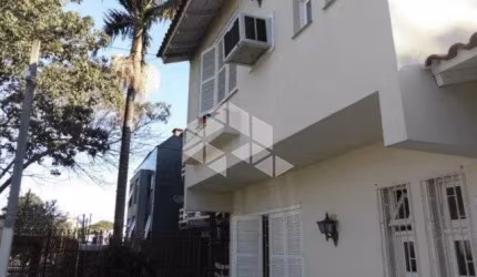 Casa 3 dormitórios à Venda no bairro Cristo Redentor