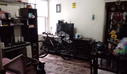 Apartamento  1 d. 45m², Cidade Baixa.