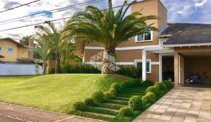 Casa de condomínio com 4 quartos à venda,  414 m²
