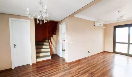 EXCELENTE CASA EM CONDOMÍNIO À VENDA, COM 2 DORMITÓRIOS E 1 VAGA DE GARAGEM, NO BAIRRO CAMAQUÂ