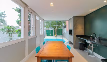 Casa Alto Padrão 03 dormitórios 01 suíte- Chácara das Pedras