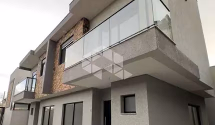 Sobrados com 3 quartos e 99m² a venda no bairro Xaxim a partir de R$ 630.000