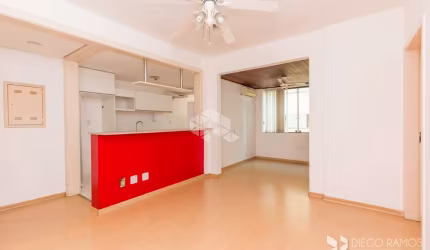 Apartamento de 3 dormitórios, sendo 1 suíte no Bairro Tristeza.