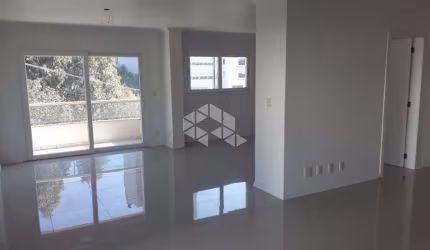 Apartamento 03 dormitórios sendo 01 suíte com hidromassagem, em Caxias do Sul no Bairro Sanvitto!!