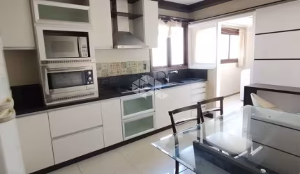 Apartamento mobiliado com 3 dormitórios sendo 1 suíte no bairro Medianeira em Caxias do Sul