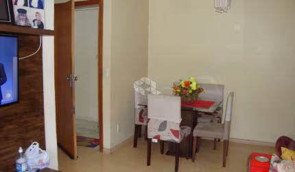 apartamento 02 dormitórios com sacada no bairro Azenha em Porto Alegre