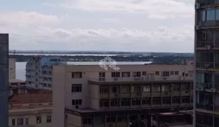 Sala comercial com 119,86 m² privativos no centro de Porto Alegre