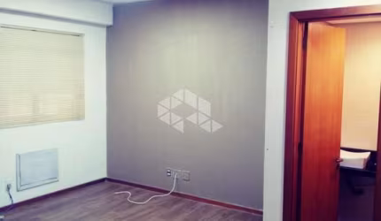 Sala Comercial no bairro Praia de Belas em Porto Alegre RS