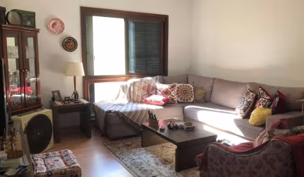 Apartamento com 115m² no bairro Rio Branco em Porto Alegre