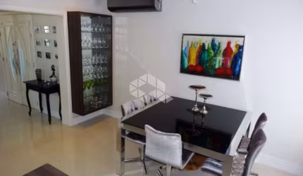Casa  3  quartos com 260m2 a venda no Bairro   Santa Teresa em Porto Alegre .
