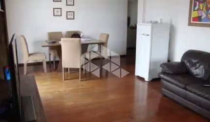 Amplo apartamento 3 dormitórios com 113m² privativos com dependência empregada
