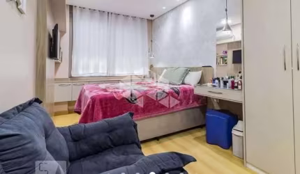 Apartamento de 3 dormitórios/quartos na Av Cavalhada em Porto Alegre-RS