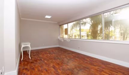 Excelente apartamento ao lado da redenção