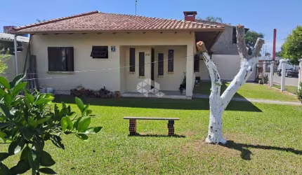 Casa em Parque Dos Eucalíptos