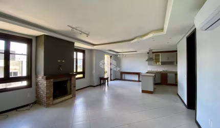 Casa 3 Dormitórios Semimobiliada Próximo ao Centro