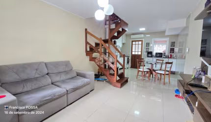 Casa excepcional no bairro Camaquã.