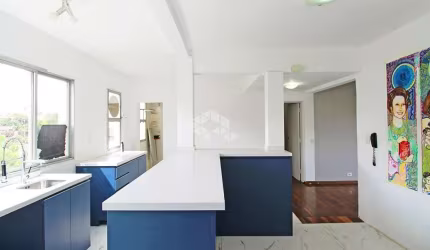Apartamento à venda com 3 quartos 111 m²