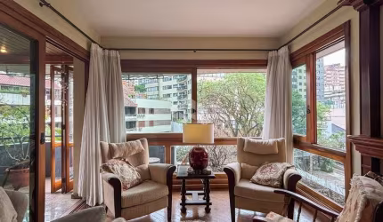 Clássico apartamento junto ao União da NIlo
