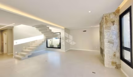 EXCELENTE CASA DE 4 DORMITORIOS FRENTE LAGO NO CONDOMINIO SUNSET EM XANGRI-LA