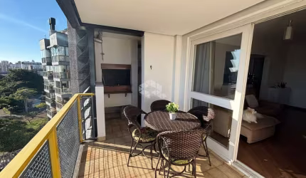 Apartamento com 2 dormitórios, 1vaga  e infra no Menino Deus!