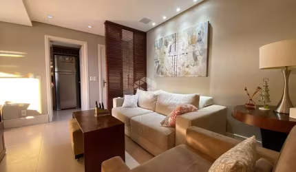 Apartamento com 3 dormitórios, 1 suíte, 2 vagas, no bairro Praia de Belas em Porto Alegre