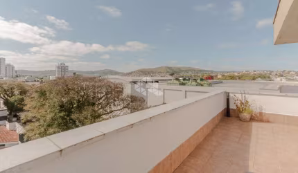 Cobertura de 2 dormitórios com 160m² privativos com 1 vaga de garagem no bairro Jardim Botânico