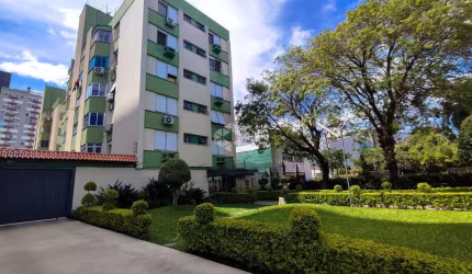 Apartamento de 2 Dormitórios e 1 vaga de garagem na Porta da PUC
