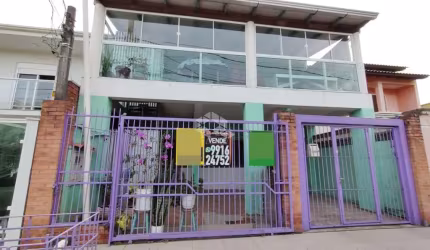Casa dois pisos com 270m² no bairro Harmonia Canoas