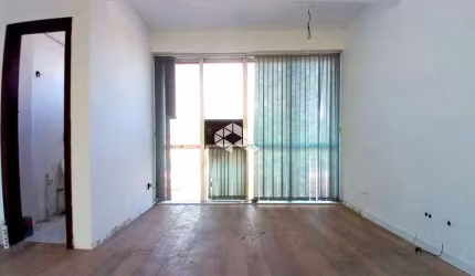 Sala comercial com 60,80 m² de área privativa no bairro Passo da Areia em Porto Alegre
