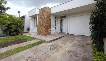 Casa com  03 dormitórios e 01 suíte a venda Vila Ipiranga