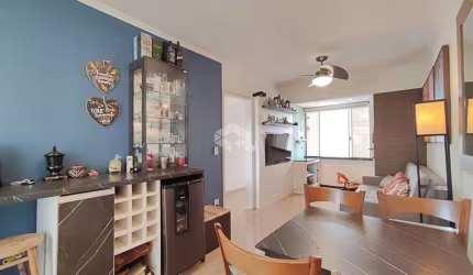 Apartamento 2 dormitórios no coração do bairro Petrópolis