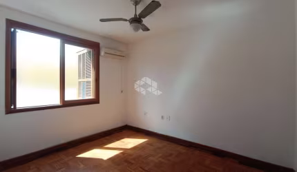 APARTAMENTO 2 DORMITÓRIOS SEM VAGA - PETRÓPOLIS