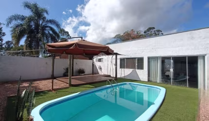 CASA EM CONDOMÍNIO COM 4 DORMITÓRIOS, 3 SUÍTES, 4 VAGAS, PISCINA - ÁGUAS CLARAS