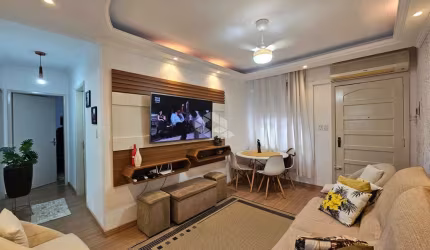 Apartamento  3 quarto/dormitórios à venda semimobiliado, 1 vaga coberta, Humaitá, Porto Alegre