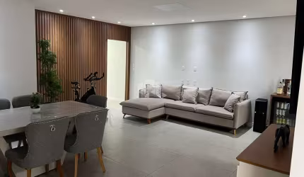 Casa 3 dormitórios na Serraria, São José-SC