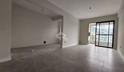Apartamento 2 dormitórios em Saco Grande, Florianópolis-SC