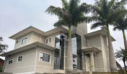 Casa em Condominio a venda