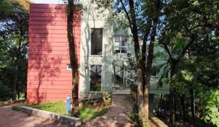 Residência de 3 dormitórios no Morro Reuter