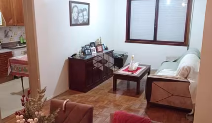 Apto com 3 dormitórios,  2 banheiro mais wc auxiliar