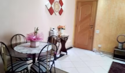 Apartamento em Limão