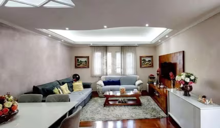 CASA SOBRADO À VENDA_166M²_4 DORMITORIOS_ CENTRO_DIADEMA SP
