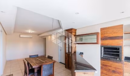 Apartamento 3 dormitórios com 1 suíte e 2 vagas no Petrópolis