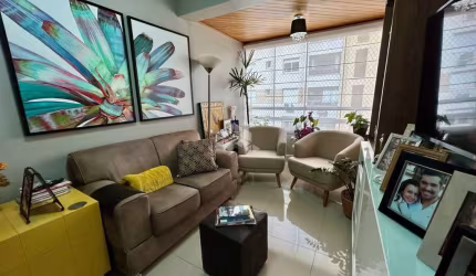 Apartamento 3 dormitórios, suite, garagem com portaria 24hs.