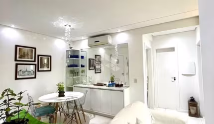 Apartamento nos Ingleses de 2 quartos decorado