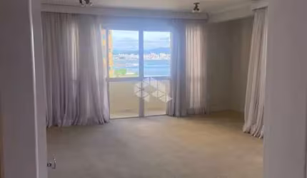 Cobertura na Beira mar com vista