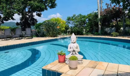 EXCELENTE CASA NA TRINDADE - RUA PRIVATIVA
